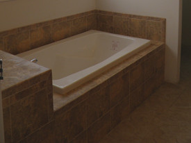 tile surrounding tub photo